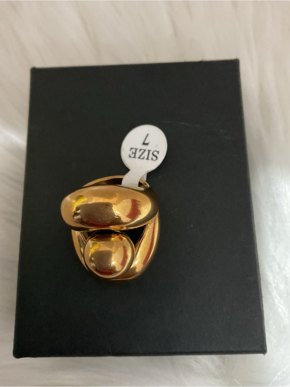 18K stainless steel Gold-Tone Women's Statement Ring - Size 7